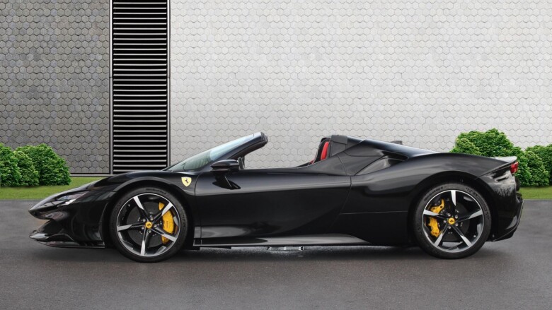 Ferrari SF90 Spider 4.0T V8 7.9kWh Convertible 2dr Petrol Plug-in Hybrid F1 DCT 4WD Euro 6 (s/s) (986 ps) Convertible